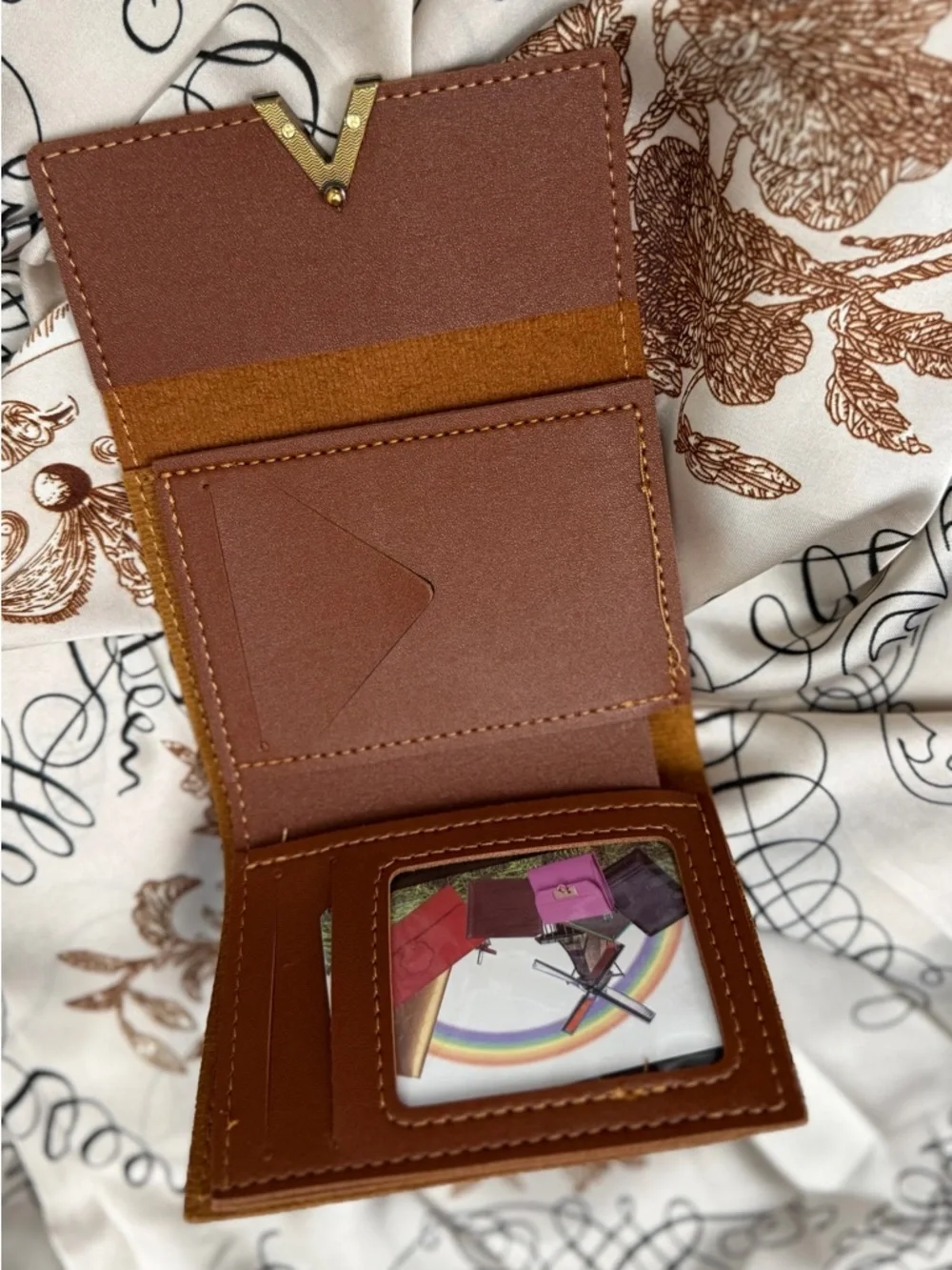 Minimalist Brown Wallet Women’s Small Faux Leather Wallet Gold V Clasp Compact